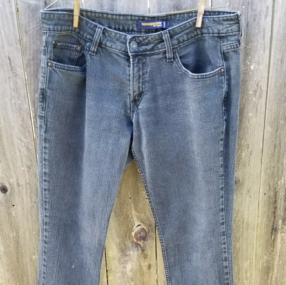 NWOT Levi's 524 Black Skinny Jeans